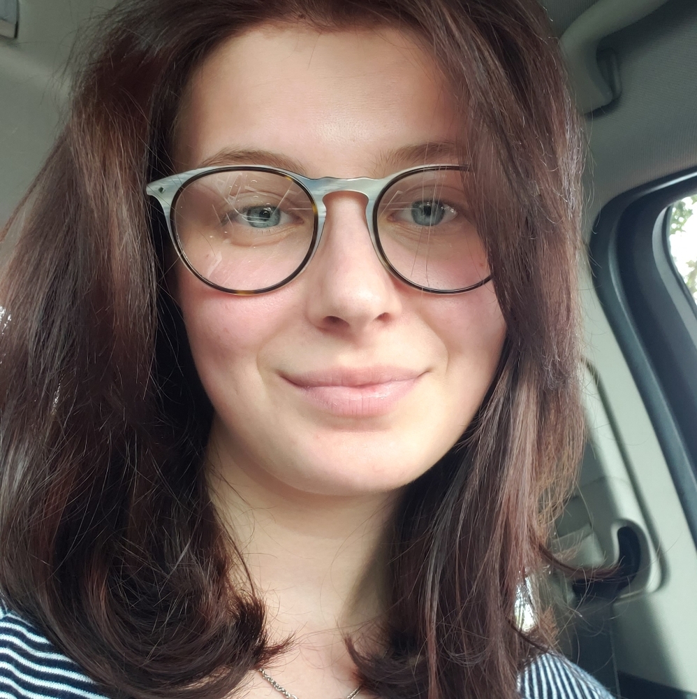 Meet your Posher, Rachel